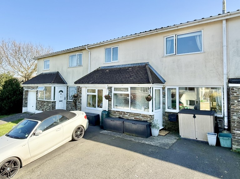 Buckland Monachorum, Yelverton