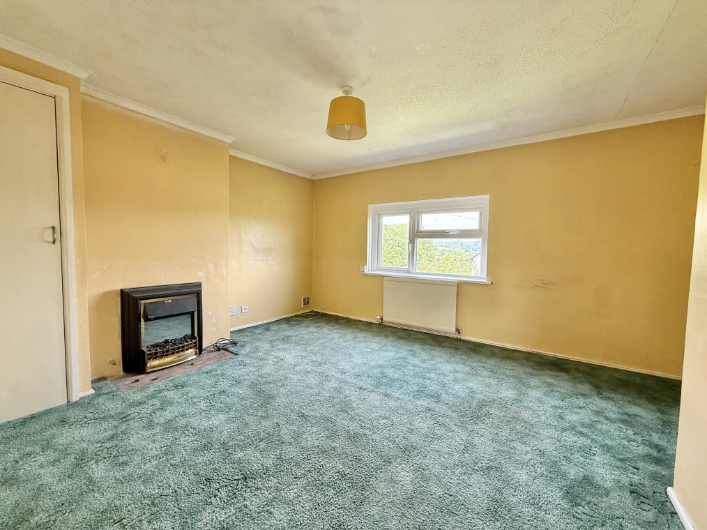 Bere Ferrers, Yelverton