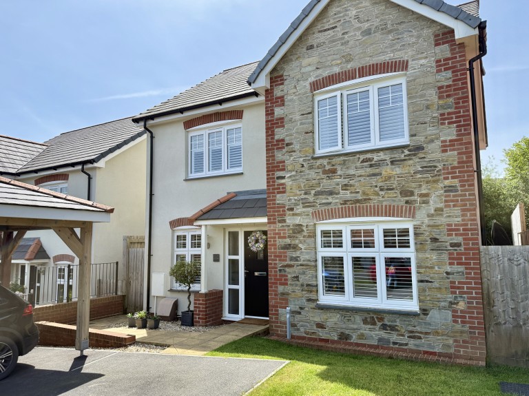 Yellowmead Tor Close, Tavistock, PL19 8GB