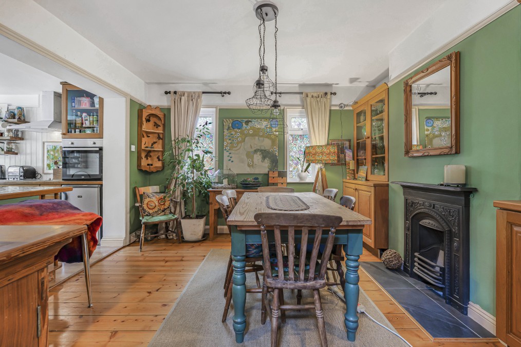 Horrabridge, Yelverton