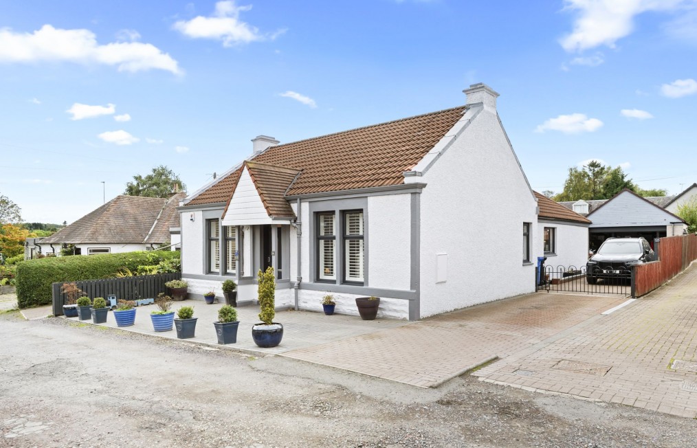 Grange Road, Broxburn, EH52