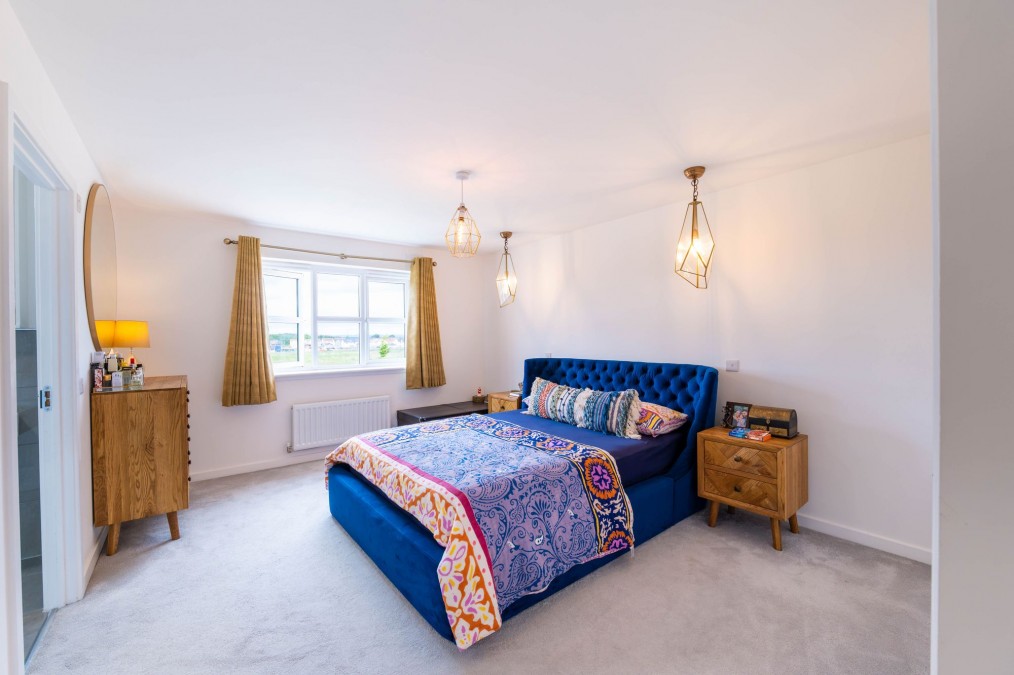 Nethershiel Lane, East Calder, EH53