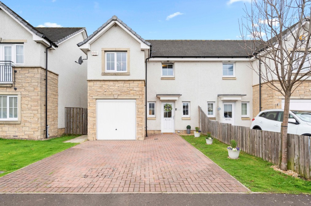 Poynters Road, Broxburn, EH52