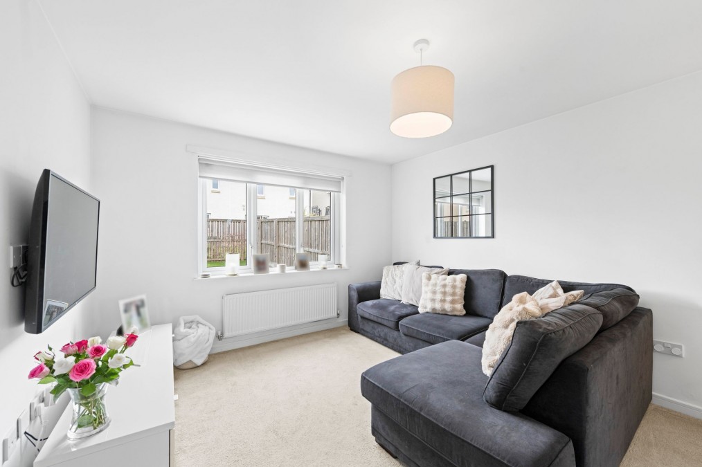 Poynters Road, Broxburn, EH52