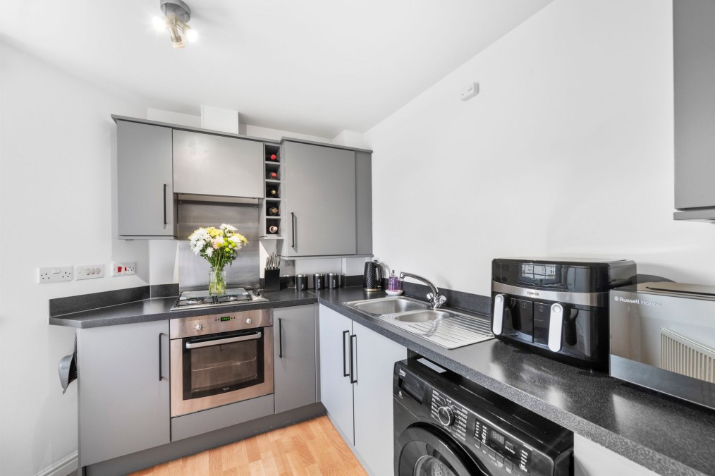 Leyland Road, Bathgate, EH48