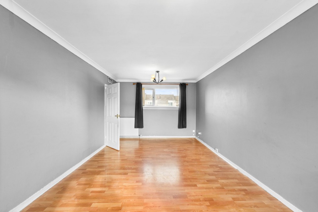 Forrest Walk, Uphall, EH52