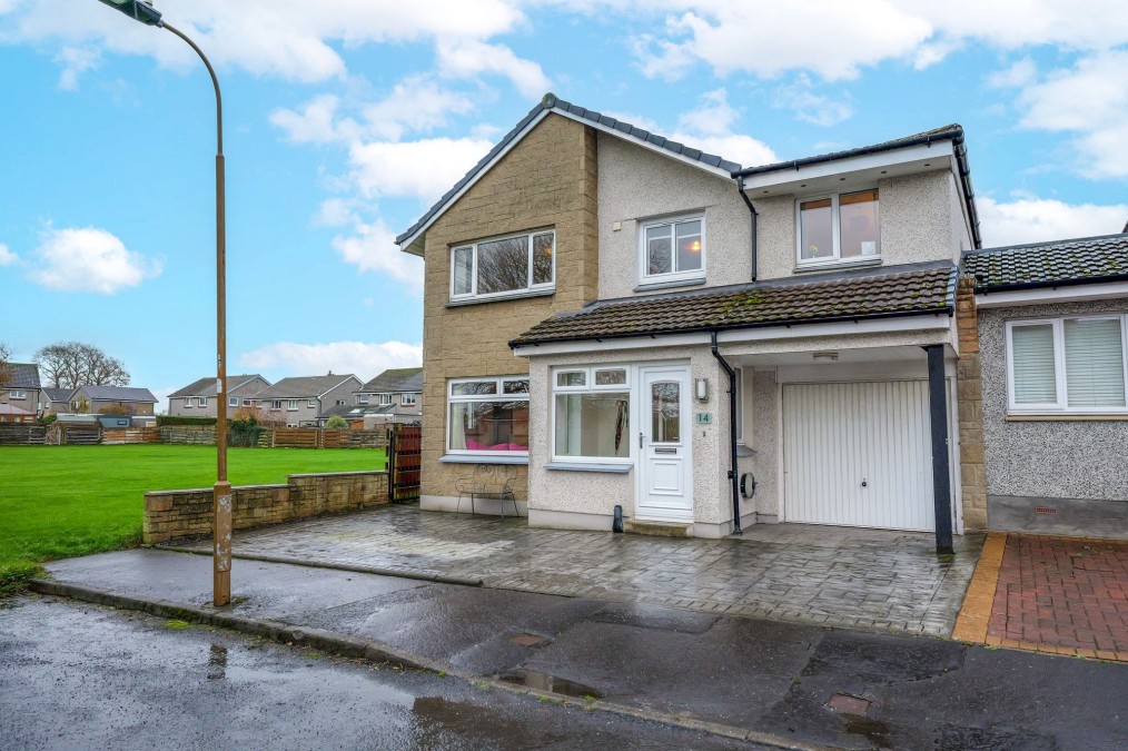 West Croft, Ratho, EH28