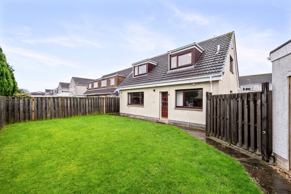 Parkwood Crescent, Broxburn, EH52