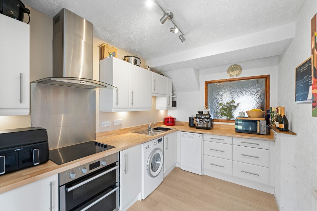 Letham Grove, Pumpherston, EH53