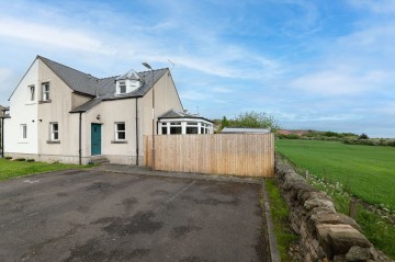 Greendykes Steadings, Broxburn, EH52