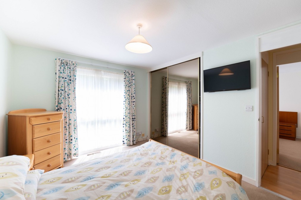 Binny Park, Ecclesmachan, EH52