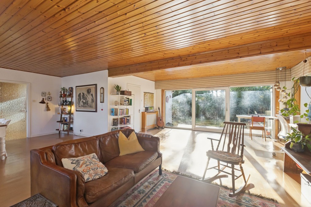 Barnton Park Crescent, Edinburgh, EH4