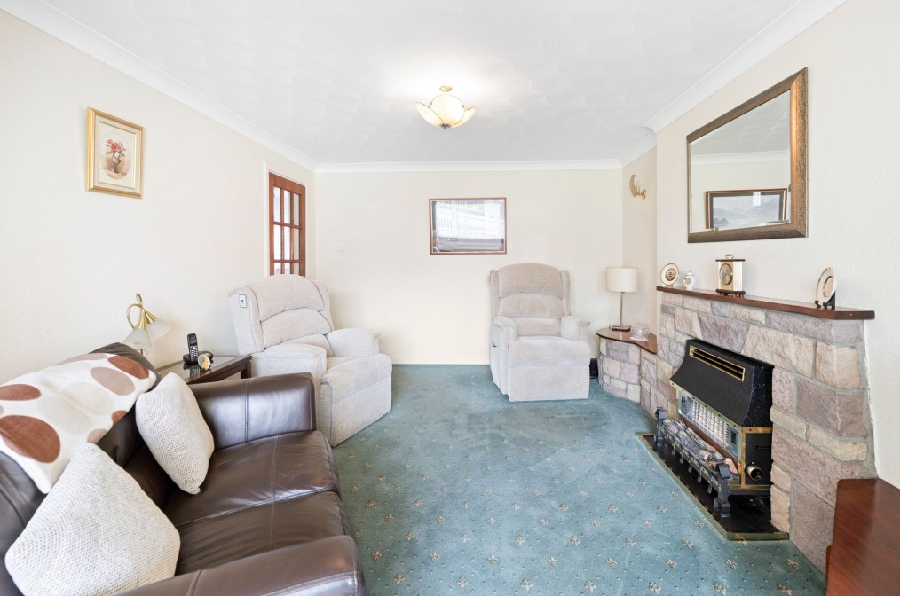 Millburn Crescent, Armadale, EH48