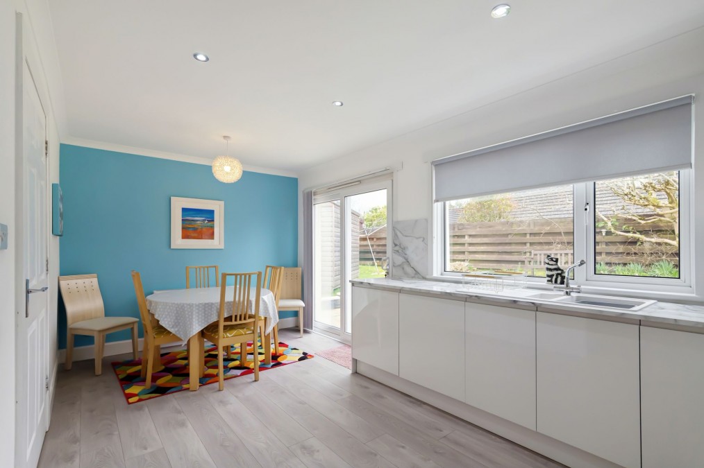 Murieston Drive, Livingston, EH54