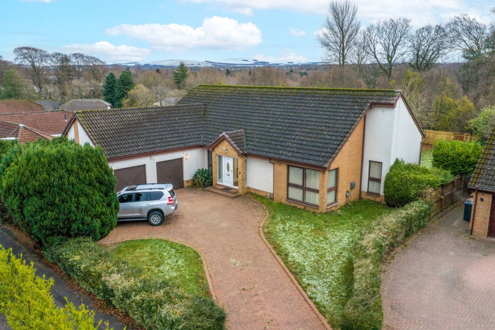 Highfield, Livingston, EH54