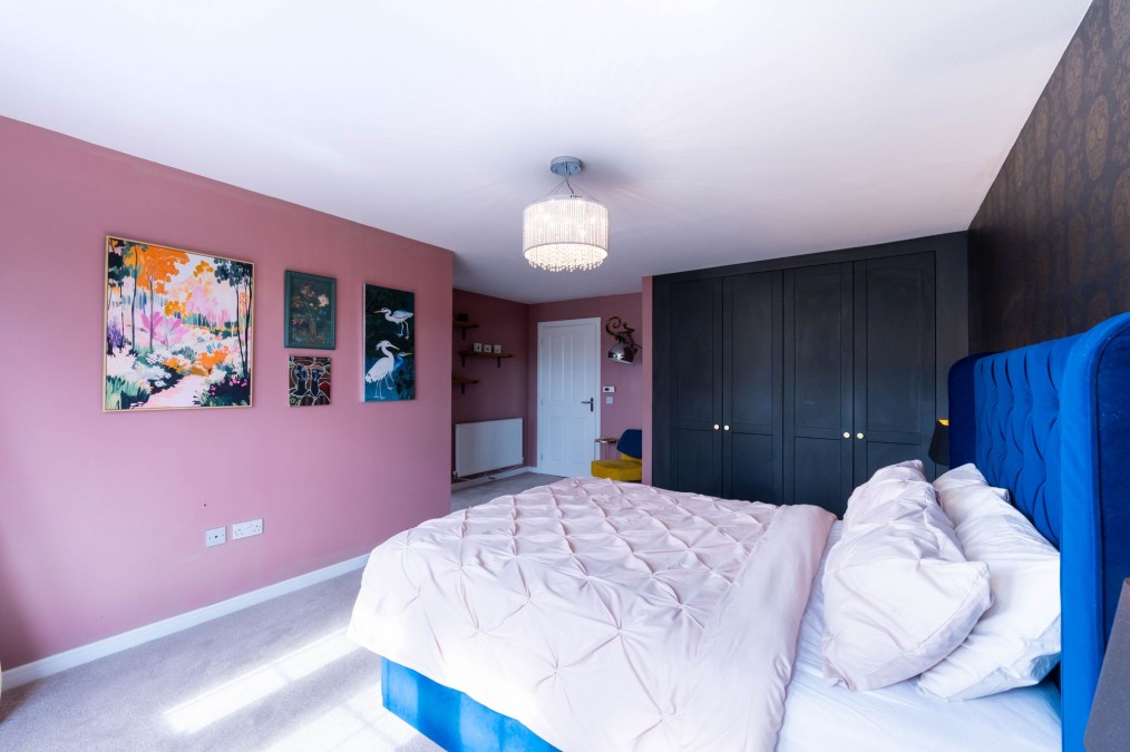 Poynters Road, Broxburn, EH52