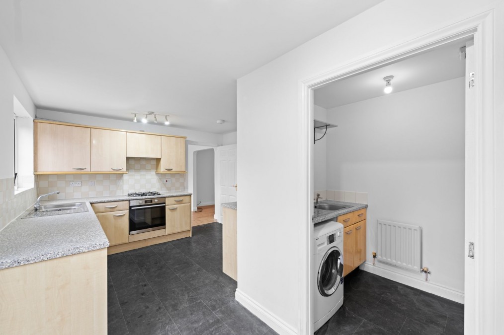 Mauldeth Road, Broxburn, EH52