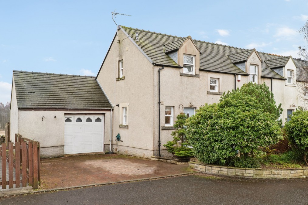 Greendykes Steadings, Broxburn, EH52