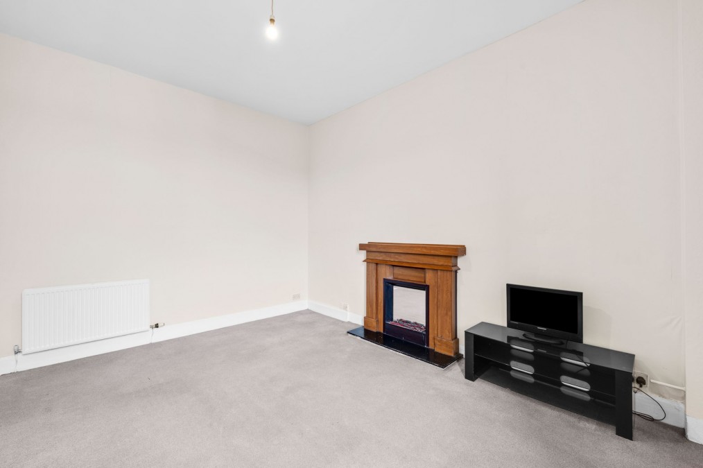 Main Street, Winchburgh, EH52