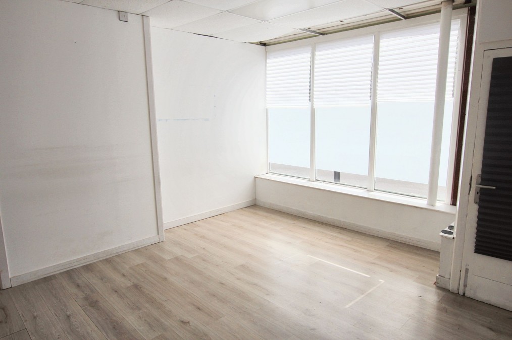 Goschen Place, Broxburn, EH52