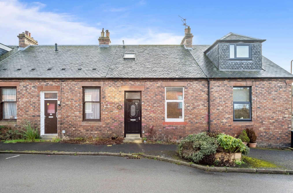 Midhope Place, Winchburgh, EH52