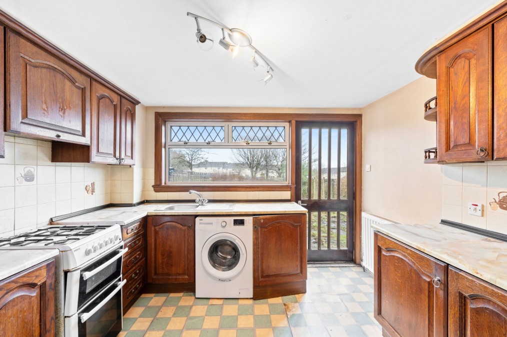 West Glen Avenue, Deans, EH54