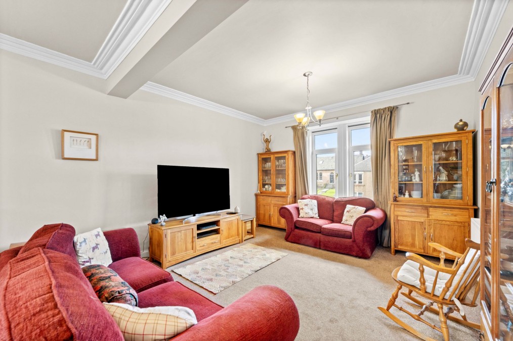 East Main Street, Uphall, EH52
