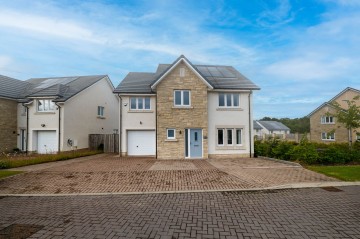 Beaton Drive, Winchburgh, EH52