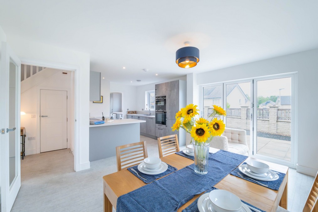 Beaton Drive, Winchburgh, EH52