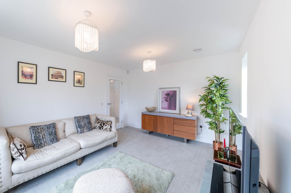 Beaton Drive, Winchburgh, EH52