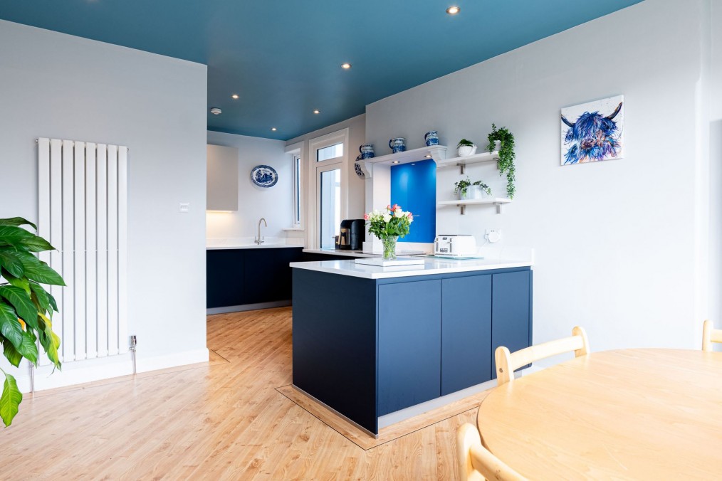 Baberton Crescent, Juniper Green, EH14