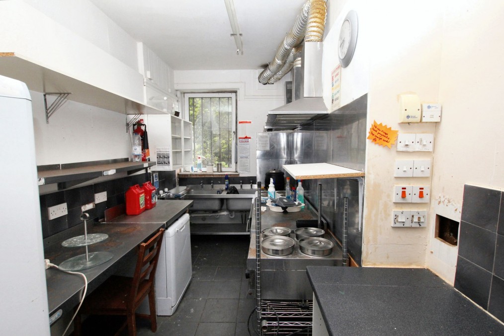 East Main Street, Broxburn, EH52