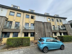 32 Trelorrin Gardens, Mannamead, Plymouth
