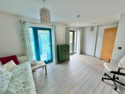 32 Trelorrin Gardens, Mannamead, Plymouth