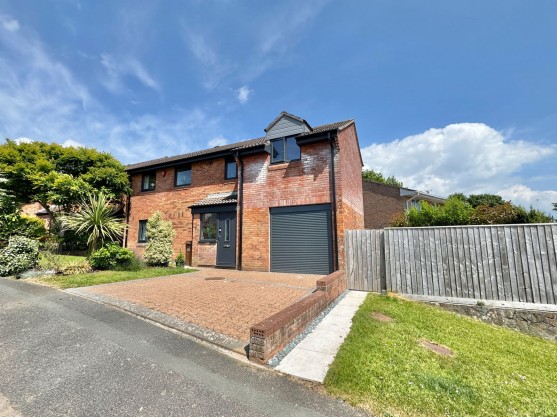 Long Park Drive, Woolwell, Plymouth