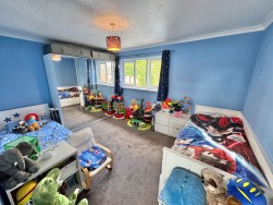 Long Park Drive, Woolwell, Plymouth