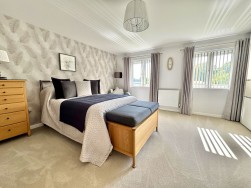Airborne Drive, Derriford, Plymouth