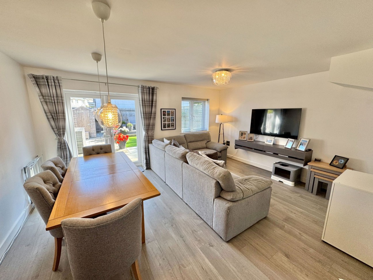 11 Ottor Road, Yelverton, Devon