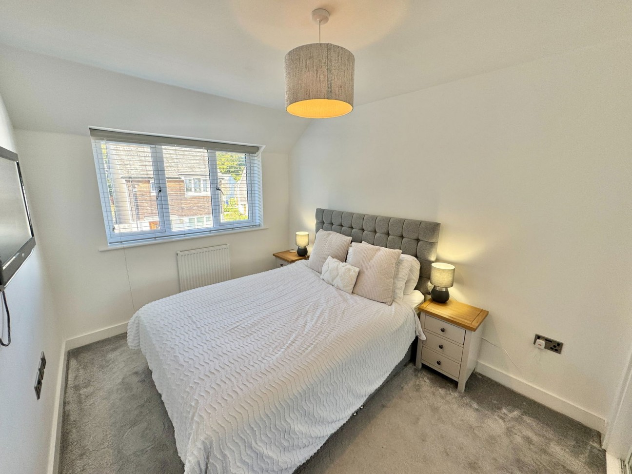 11 Ottor Road, Yelverton, Devon