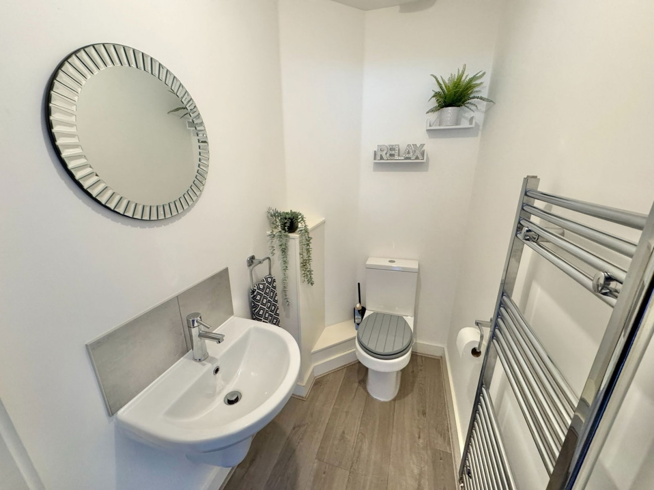 11 Ottor Road, Yelverton, Devon