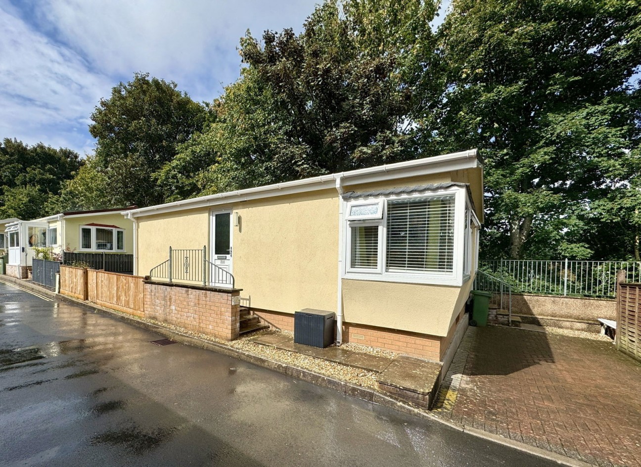 Glenfield Close, Glenholt Park, Plymouth