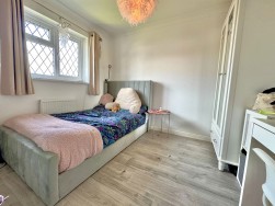 Kestrel Way, Woolwell, Plymouth