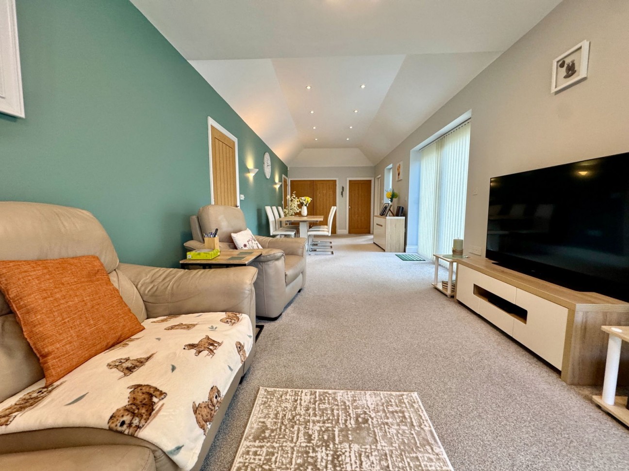 Whitleigh Villas, Crownhill, Plymouth, PL5 3BH