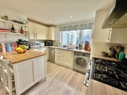 Fraser Road, Tamerton Foliot, Plymouth PL5 4PJ