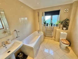 Carisbrooke Road, Eggbuckland, Plymouth