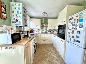 Walcot Close, Thornbury, Plymouth