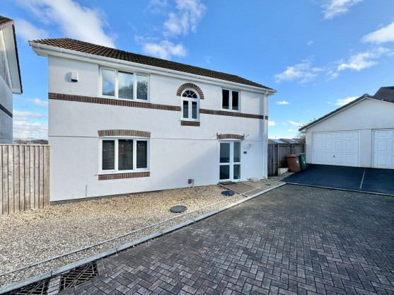 Moat Park, Eggbuckland, Plymouth PL6 5FD