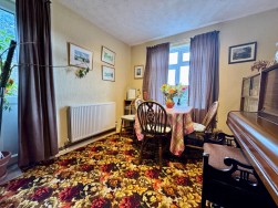 Launceston Close, Widewell, Plymouth, PL6 6DD