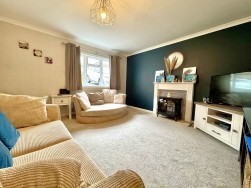 6 Forresters Drive, Woolwell, Plymouth PL6 7QA