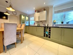 6 Forresters Drive, Woolwell, Plymouth PL6 7QA